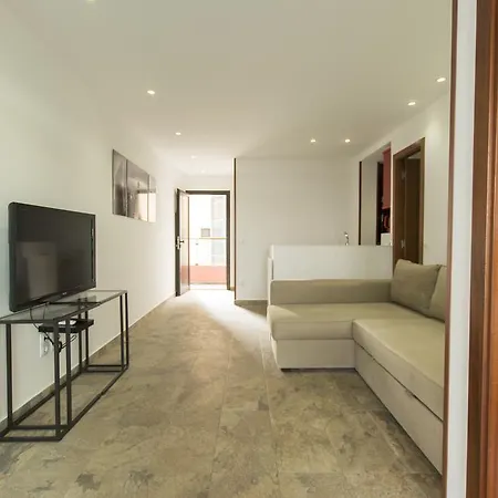 Guinea Flat - * Playa del Inglés